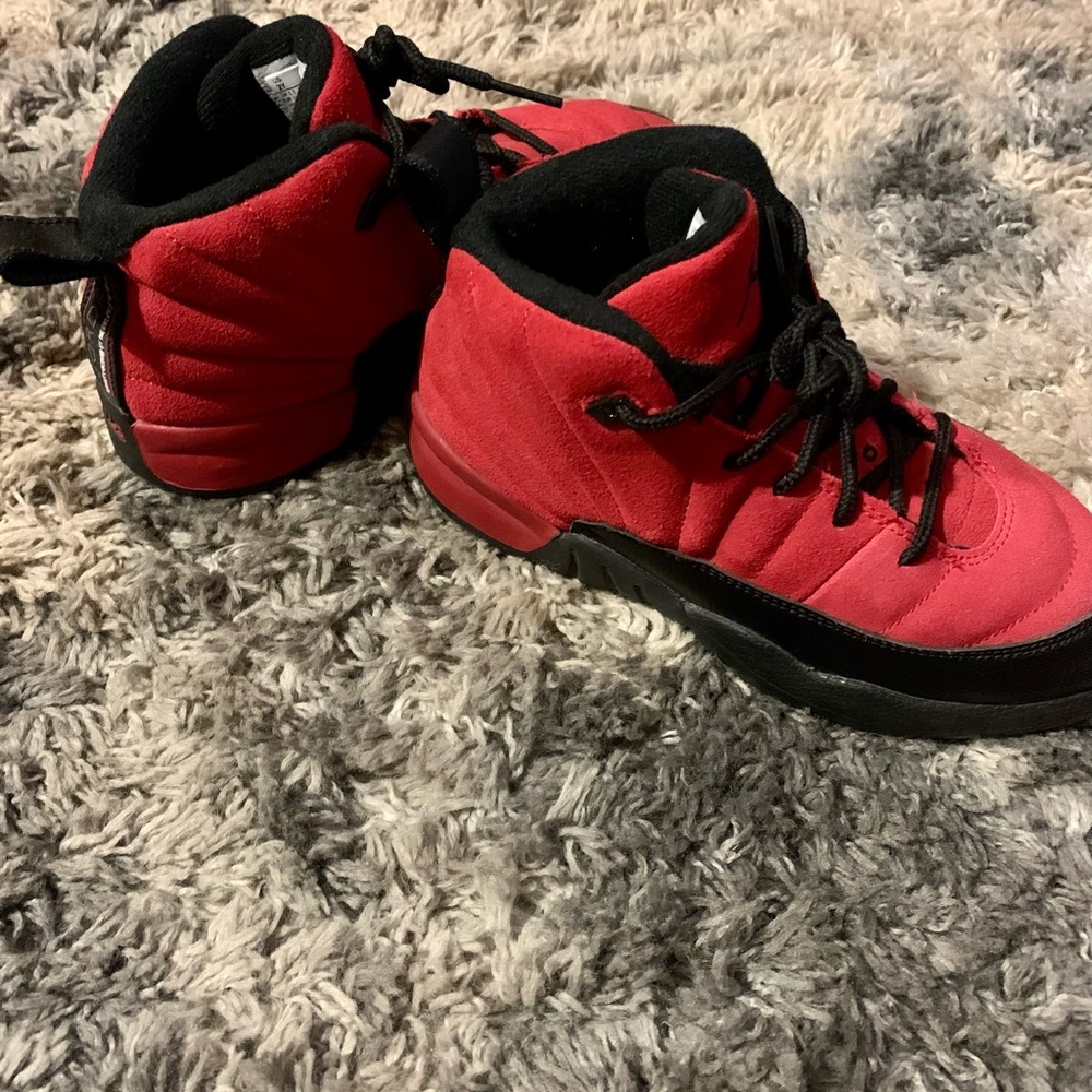 Air Jordan Retro ‘Reverse Flu Game’ Size 2